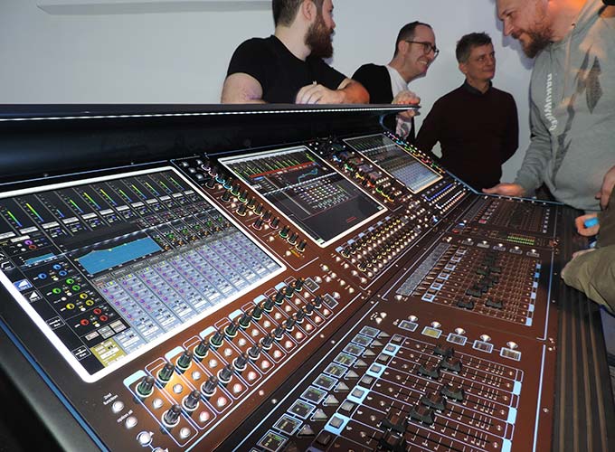 Consola DiGiCo Quantum338 1