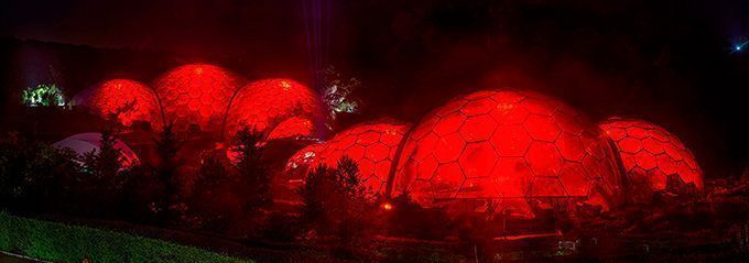 Robe LightItInRed 2