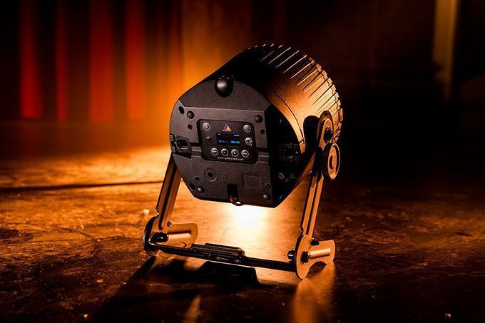 Astera AX9 PowerPAR 1