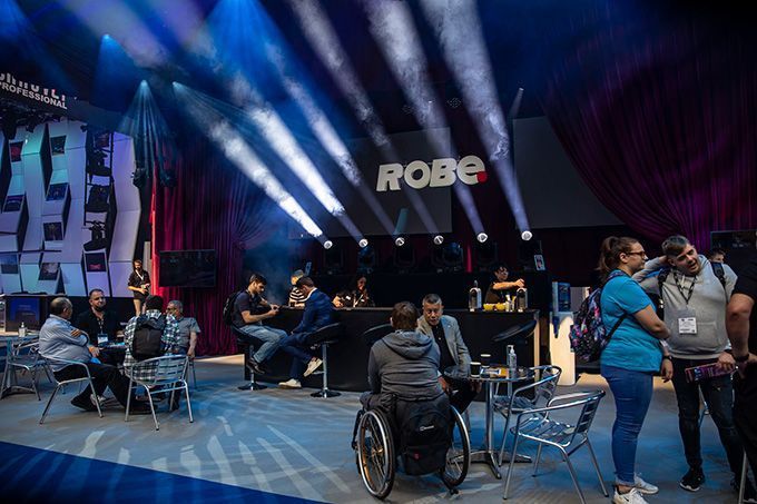 Robe PLASA 2021 Team 1