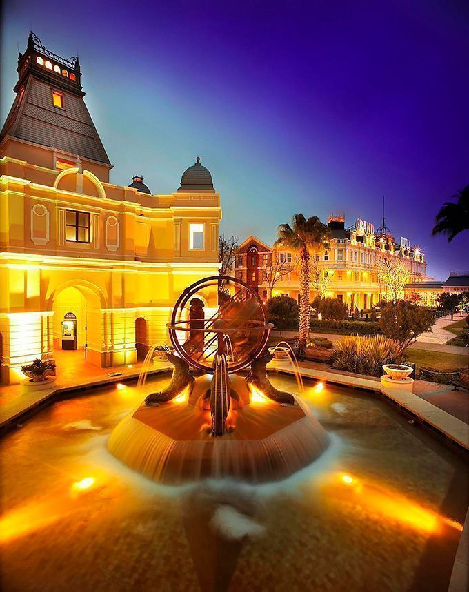 LA GrandWest 6