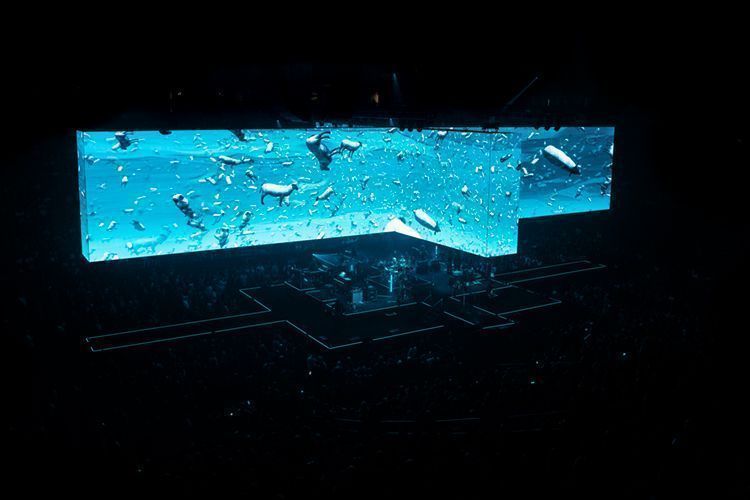 Leyard Roger Waters 1 HI