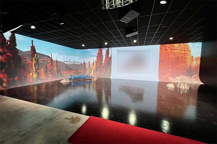 Digital Projection Studio321 4 HI