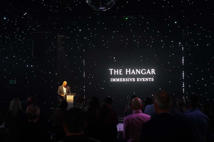 Hangar Highlite 1 HI