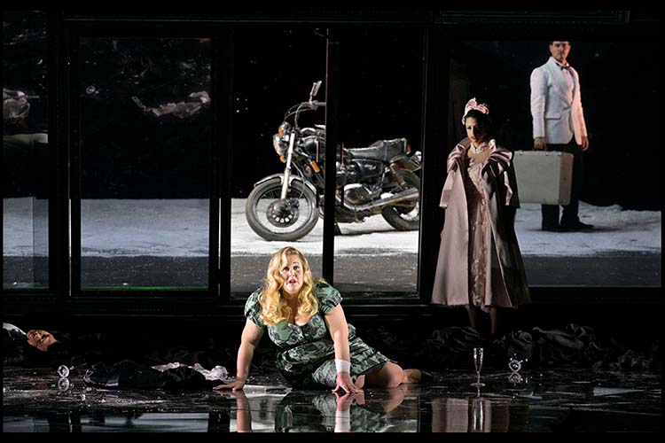 Robe Israeli Opera 3 HI