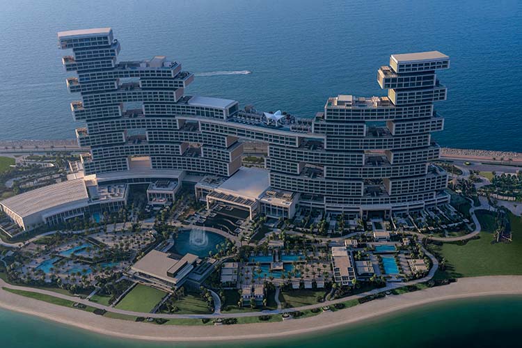 Meyer Sound Dubai 6 HI