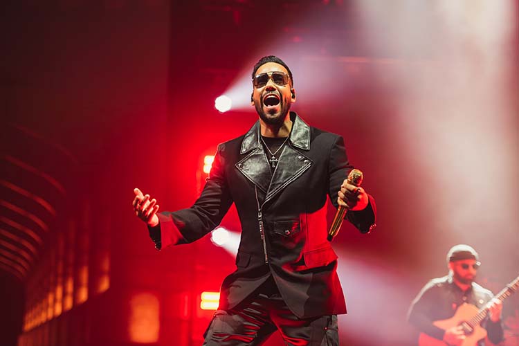 Chauvet RomeoSantos 3 HI