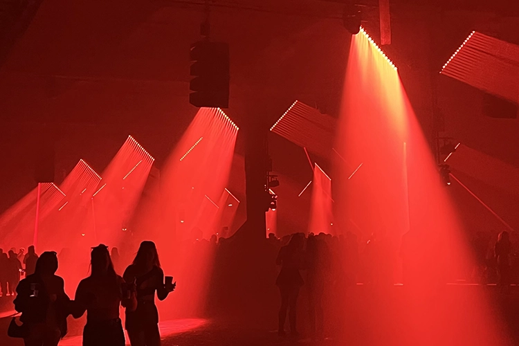 Elation Warehouse 6 HI