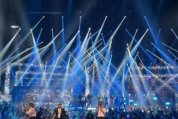 Chauvet PremioLoNuestro 5 HI