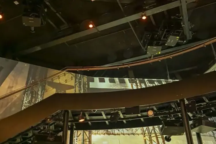 Panasonic Titanic Belfast 6 HI