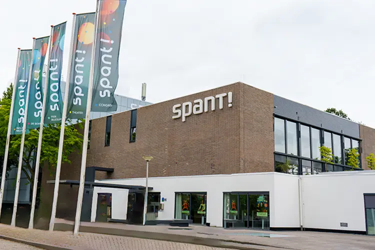 LA Theatre Spant 5 HI