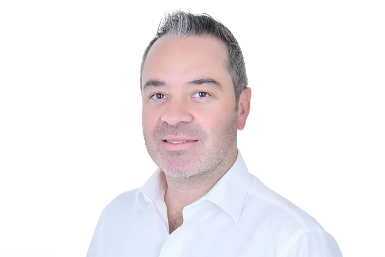 LA EMEA Chris Mead 3 HI