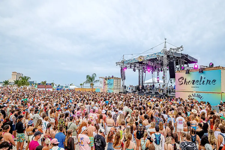 Elation Hangout 5 HI