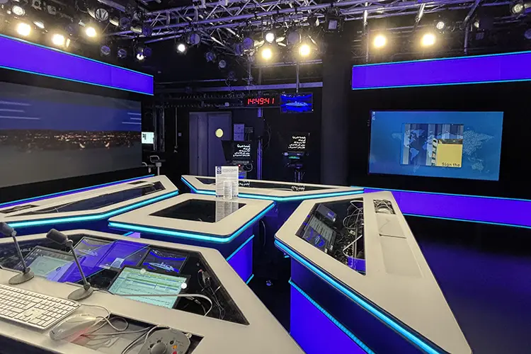 Elation France24 3 HI