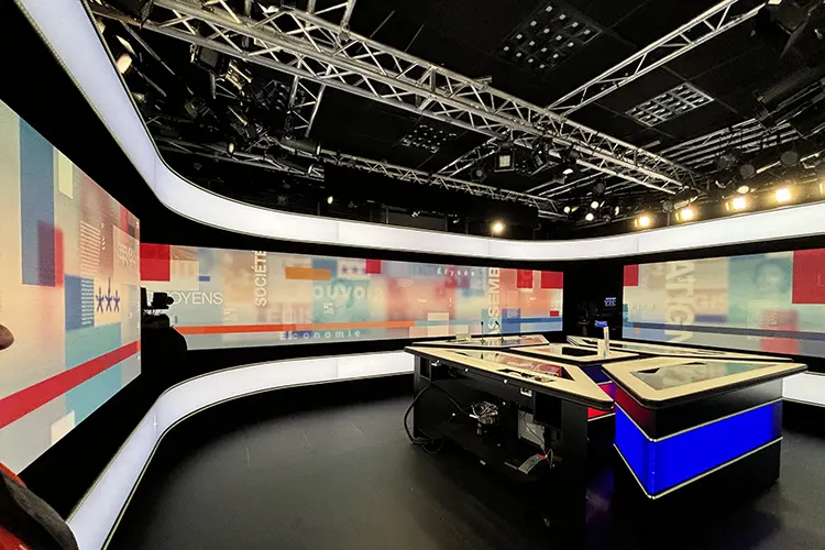 Elation France24 4 HI