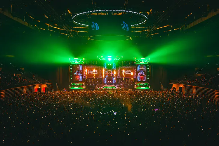 Outline Dreamstate 3 HI