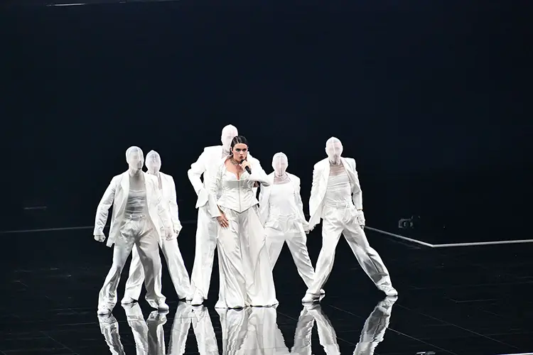 Robe Eurovision 3 HI