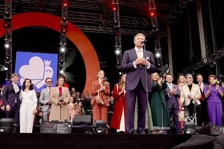 ADJ Konningsdag 2 HI