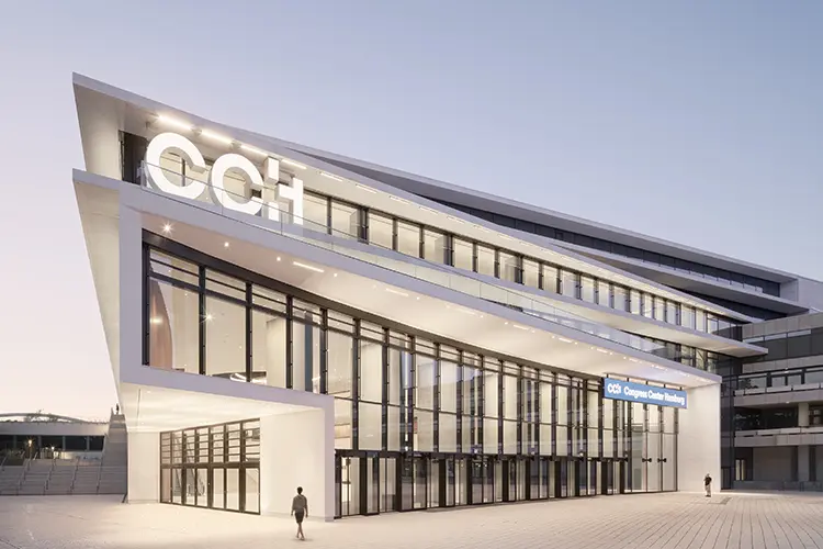LA CCH 6 HI