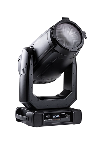 Robe Iforte Fresnel