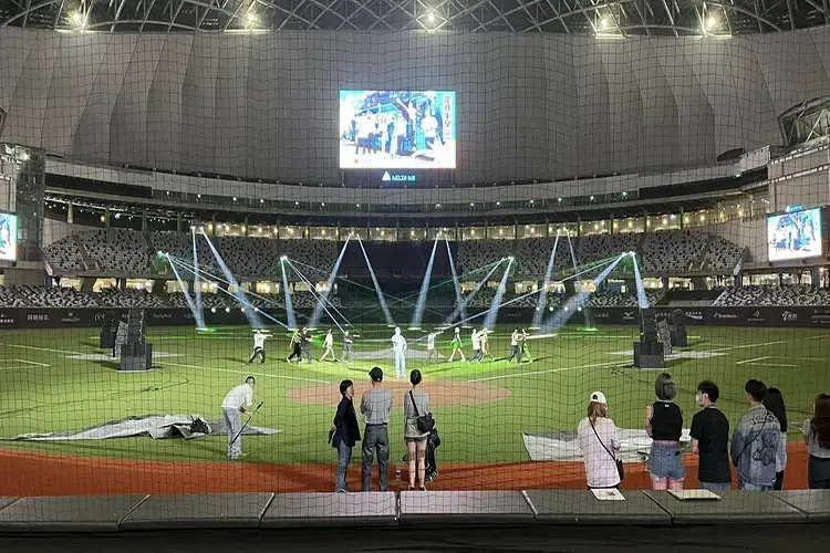 Taipei Dome 6 HI