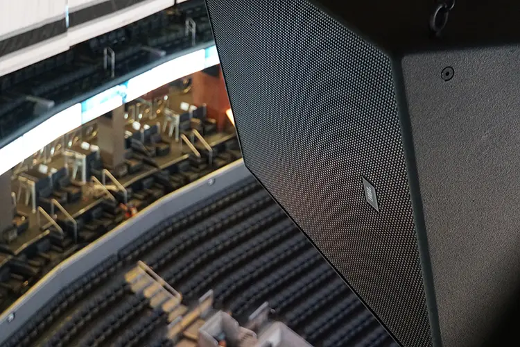 JBL Cryptoarena 10 HI