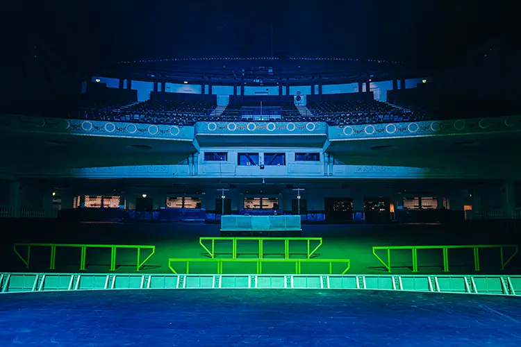 LA O2 Academy 1 HI