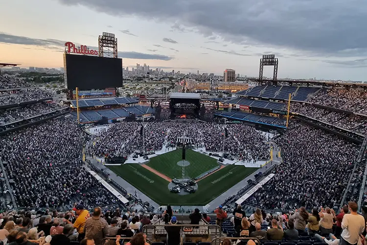 Clair Springsteen 3 HI