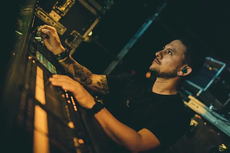 Elation Maluma 6 HI