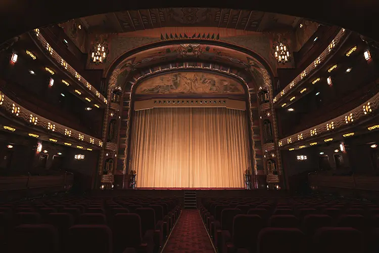 acustica teatro 4 HI