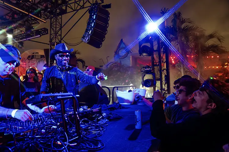 FunktionOne ToeJamBacklot 3 HI