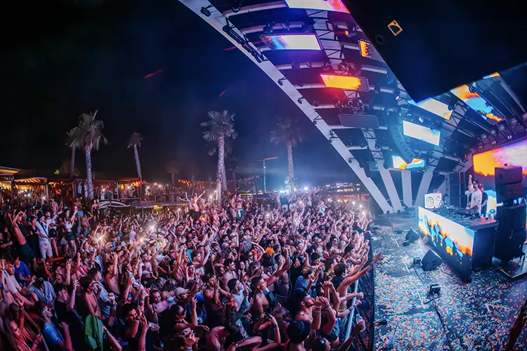 LA PapayaBeachClub 4 HI