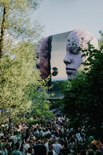 Infiled Tomorrowland 4 HI