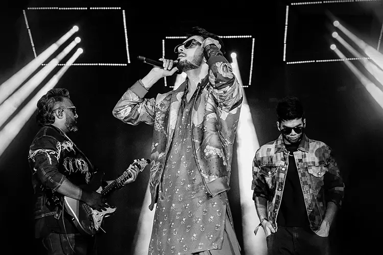 Robe Anirudh 2 HI