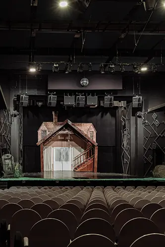 LA TeatrSyrena 4 HI