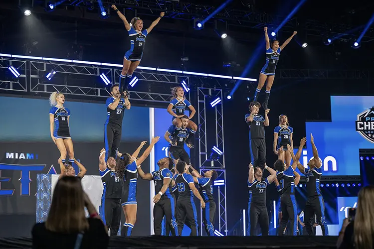 Elation ProCheerLeague 1 HI