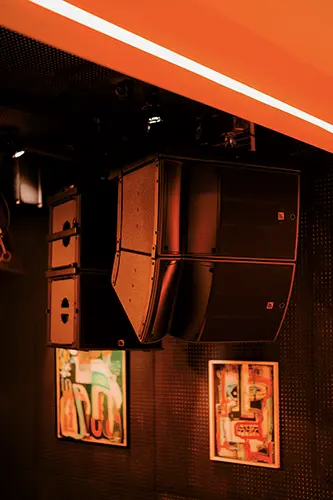 LA Studio Club 9 HI