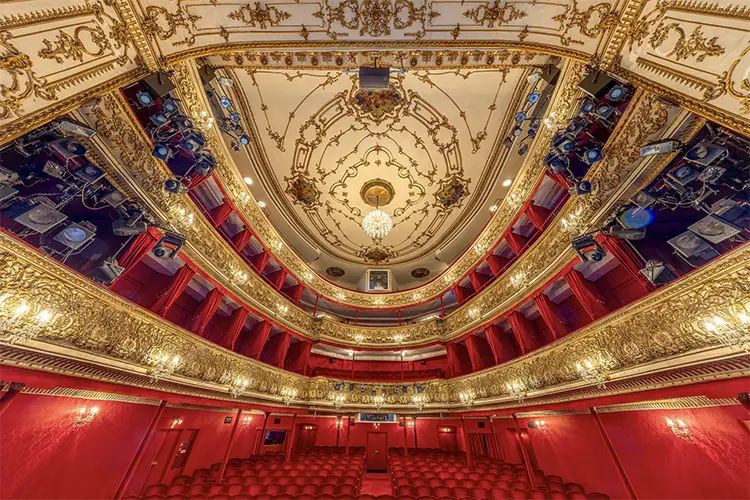 Sennheiser theater 10 HI