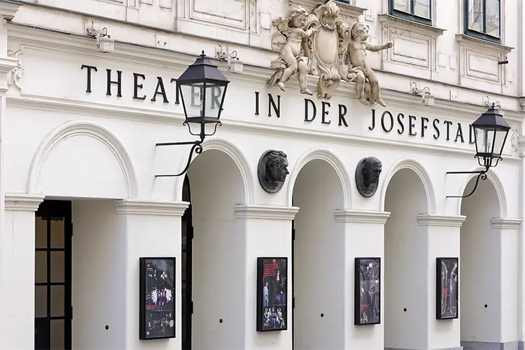 Sennheiser theater 2 HI