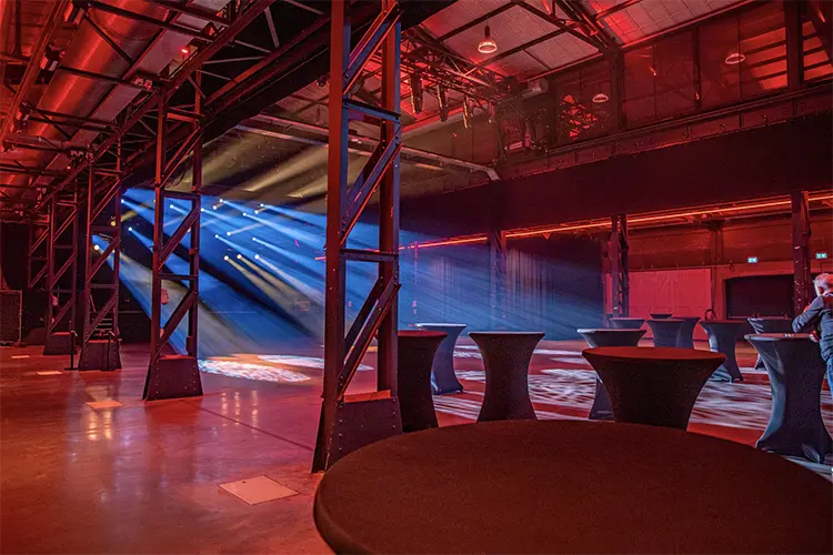Robe Theater 2 HI