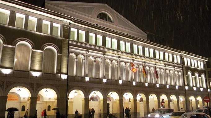 Teatro calderon exterior