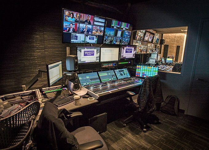 Broadway Verizon Media 3 1CE