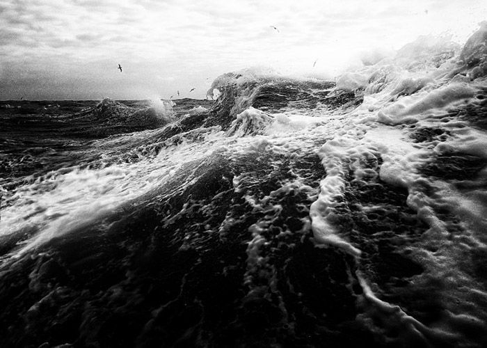 Heavy sea Photo credit Werner Lebert 1CE