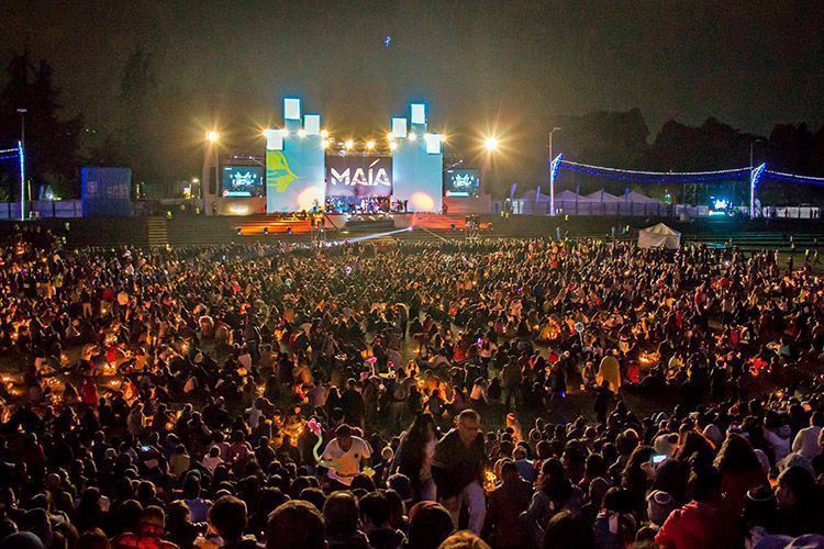 La Noche de las Velitas 4. CE