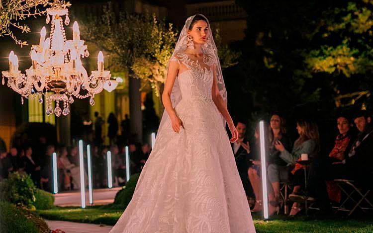 Astera Titan Tube Barcelona Bridal Fashion Week 3