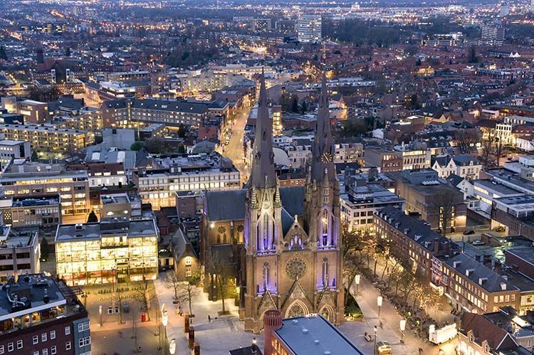 Skyline Eindhoven catharinakerk NV Verse Beeldwaren