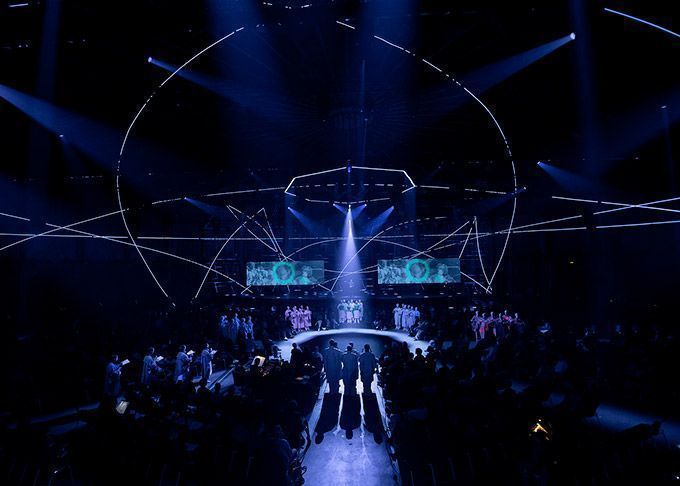 Robe AUS Licht Amsterdam Day 3 1 CE