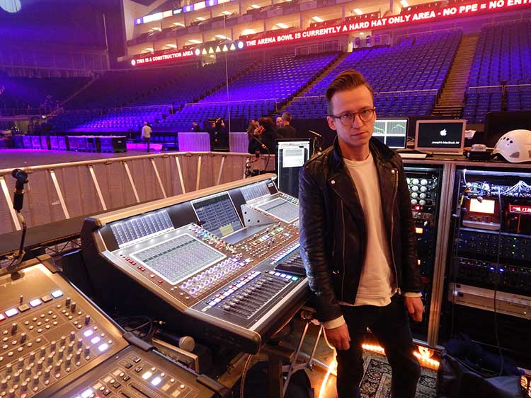 DiGiCo Delirium FOH