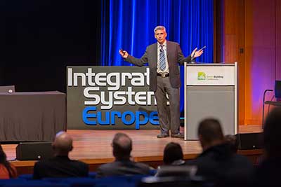 ISe3
