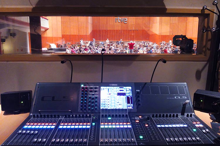 Monumental Theatre1 Yamaha HIGH